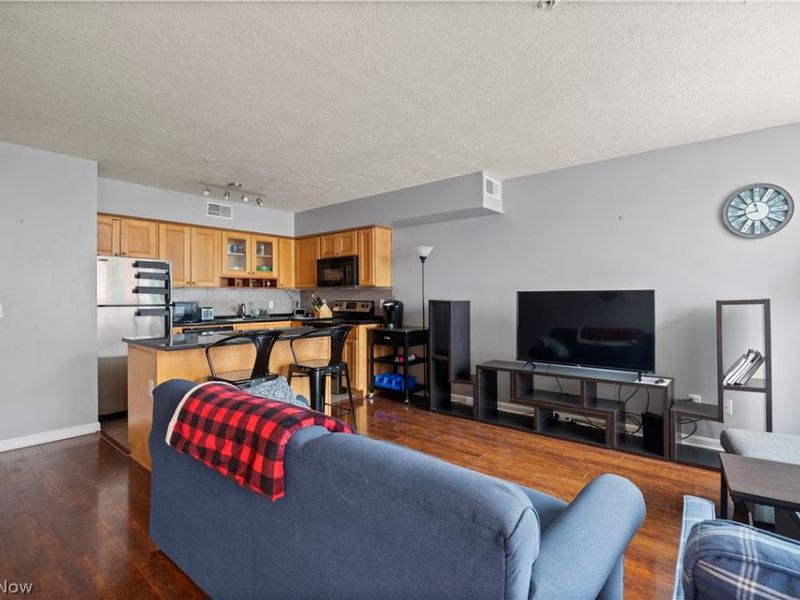 2222 Detroit Avenue, Unit 515, Cleveland, OH 44113 Photo 10