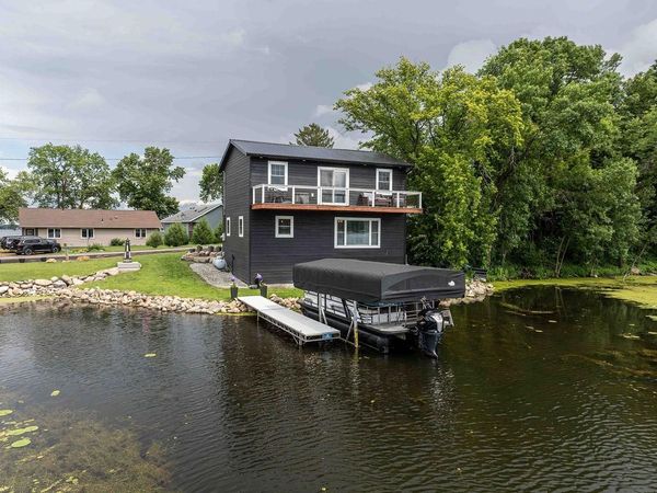 50798 Carpenters Point Lane, Elysian, MN 56028