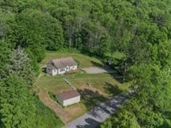 276 Neale Road , Deposit, NY 13754