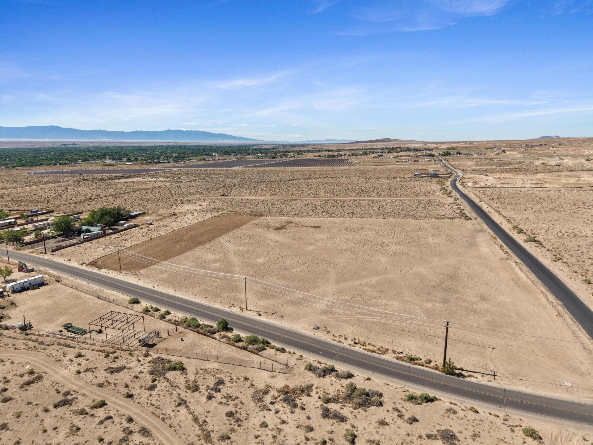 3820 Pajarito Road Sw, Albuquerque, NM 87121 Main Photo