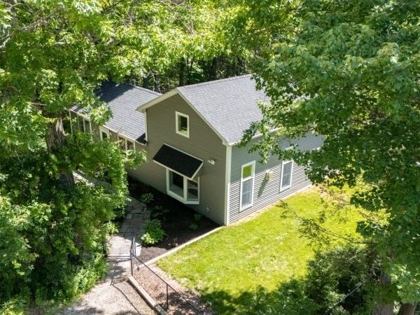 14 Maine Rd, West Milford, NJ 07421