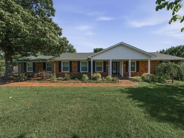 1606 Redwood Way , Bowling Green, KY 42103