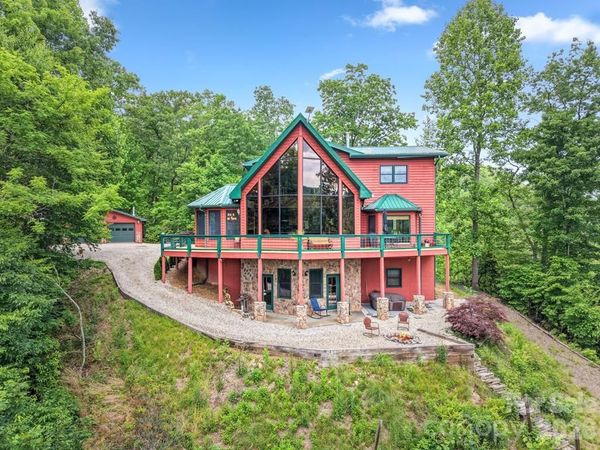 1188 Tobacco Branch Road , Almond, NC 28702