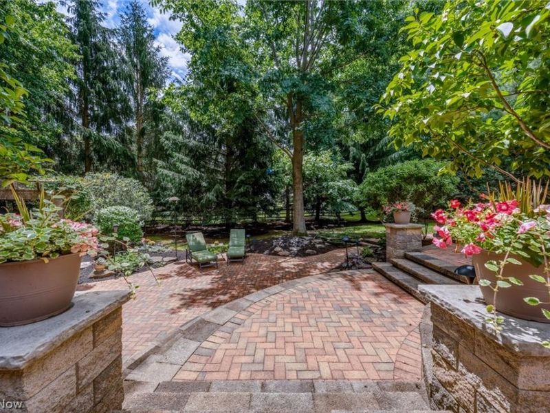 5808 Pinehurst Court, Highland Heights, OH 44143 Photo 14