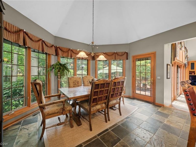 5808 Pinehurst Court, Highland Heights, OH 44143 Photo 41