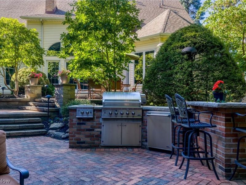 5808 Pinehurst Court, Highland Heights, OH 44143 Photo 7