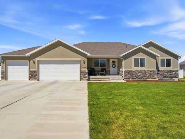 664 S SADDLE RD, Grantsville, UT 84029