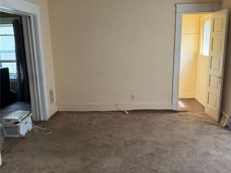 13709 Earlwood Road, Cleveland, OH 44110 Photo 20