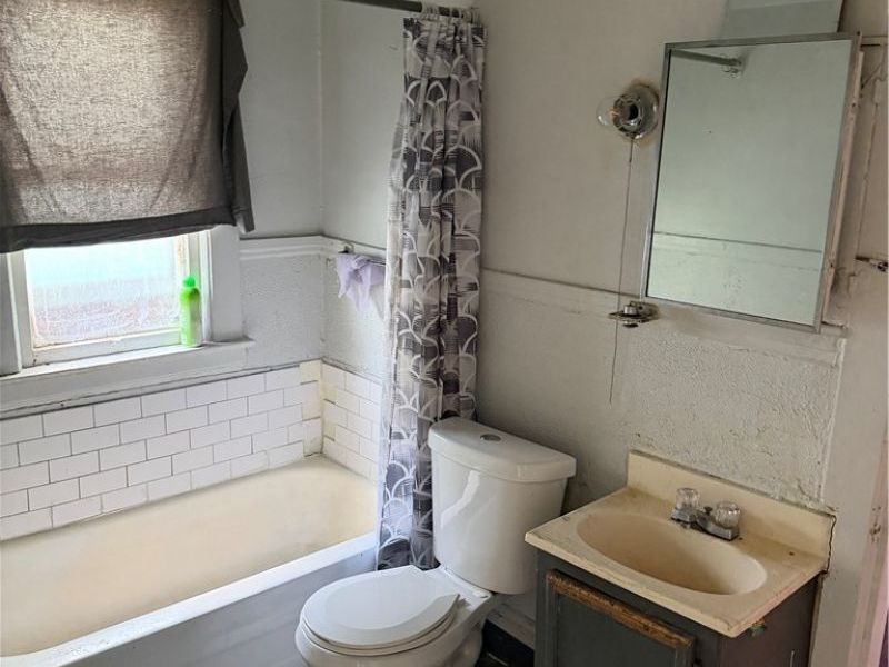 13709 Earlwood Road, Cleveland, OH 44110 Photo 23