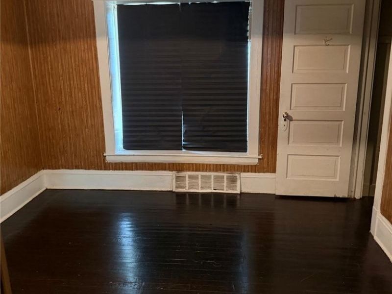 13709 Earlwood Road, Cleveland, OH 44110 Photo 7