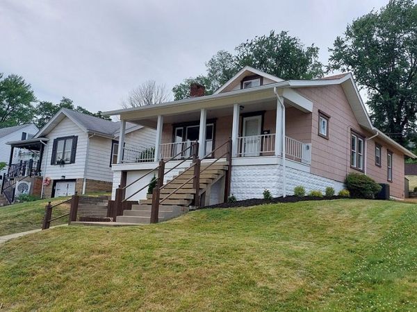161 Rosslyn Boulevard, Steubenville, OH 43952