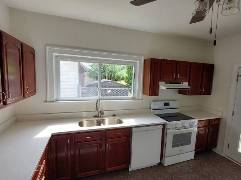 161 Rosslyn Boulevard, Steubenville, OH 43952 Photo 13