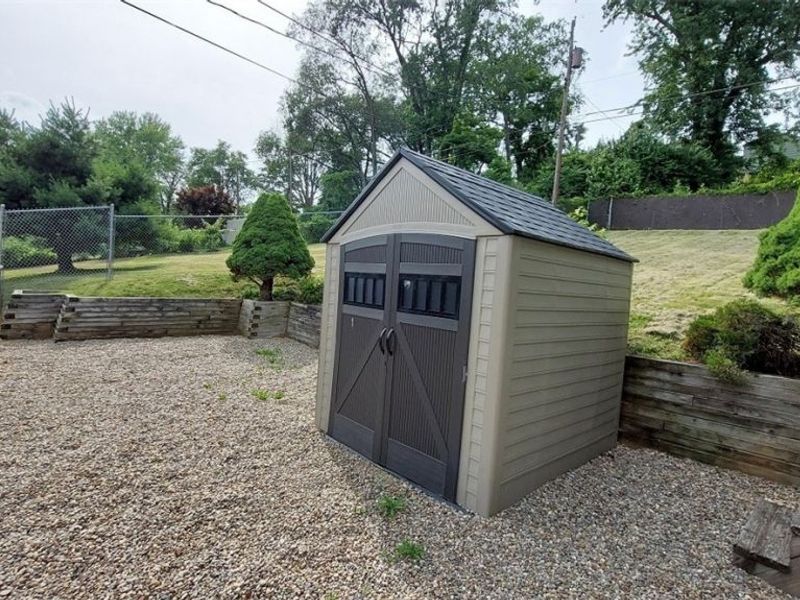 161 Rosslyn Boulevard, Steubenville, OH 43952 Photo 22