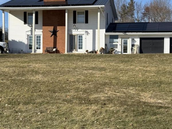 29726 E Fawn River Road, Sturgis, MI 49091