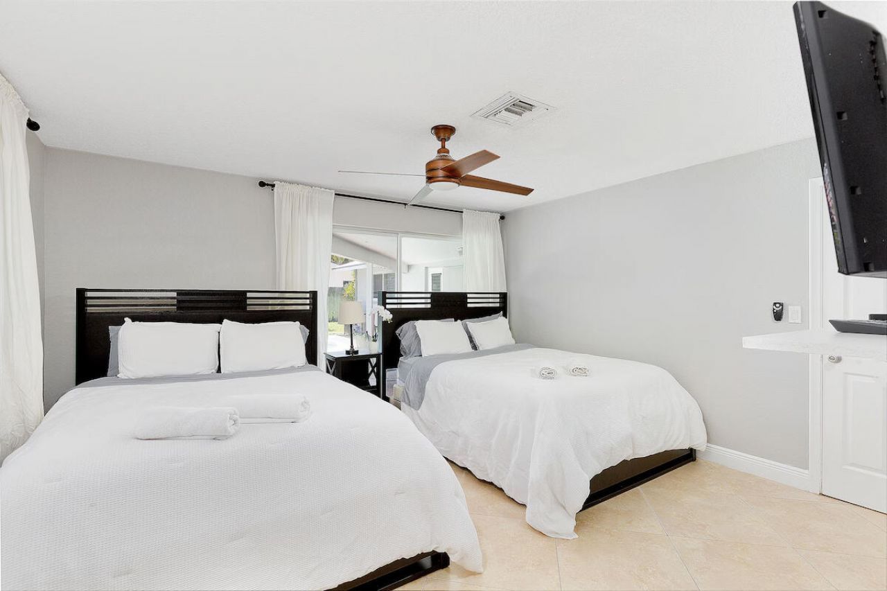 4348 NW 2nd Terrace, Boca Raton, FL 33431 Photo