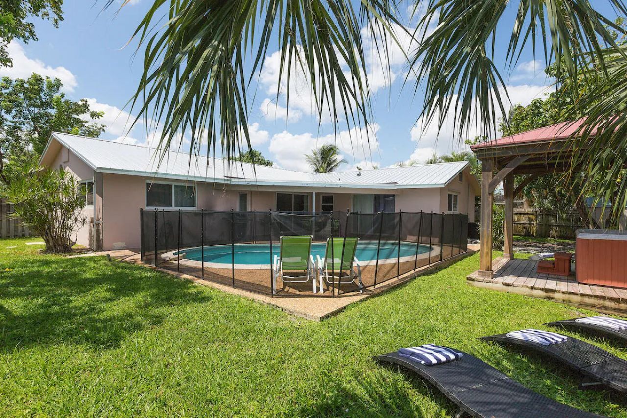 4348 NW 2nd Terrace, Boca Raton, FL 33431 Photo