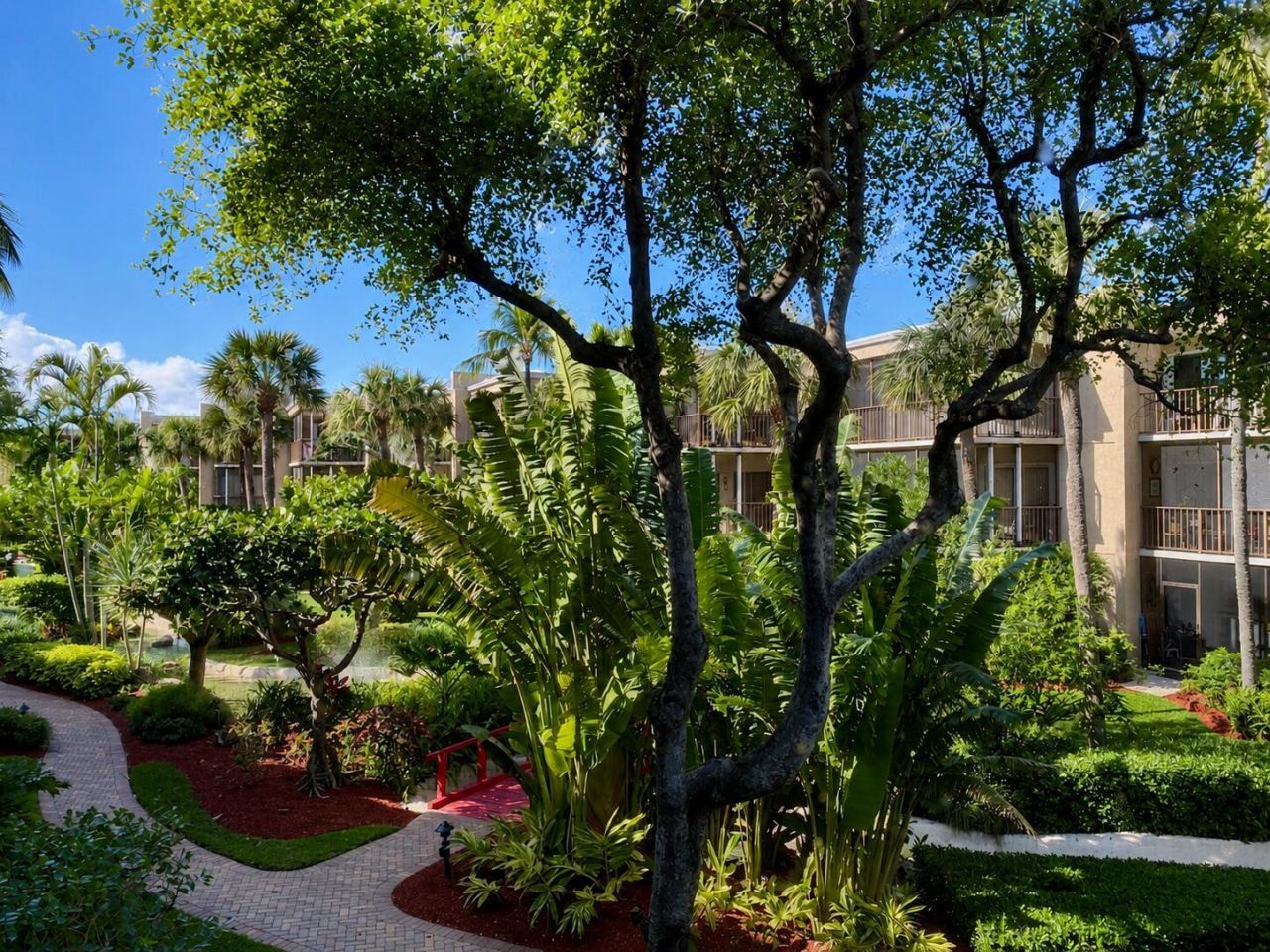 3605 S Ocean Boulevard, South Palm Beach, FL 33480 Photo