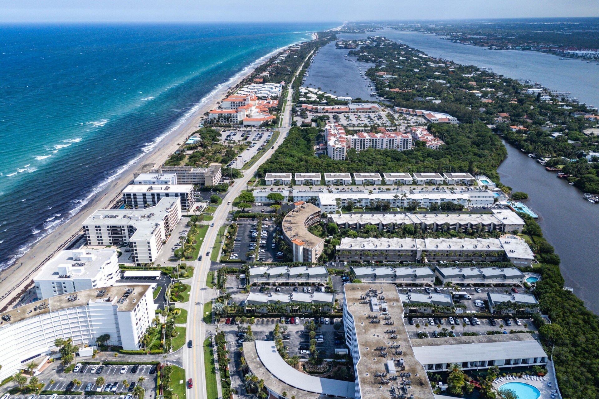 3605 S Ocean Boulevard, South Palm Beach, FL 33480 Photo