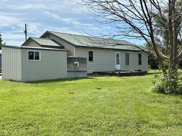 22665 State Hwy 83 , Weaubleau, MO 65774