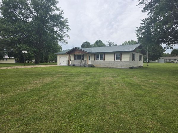 1005 W Clouse Street, Mountain Grove, MO 65711