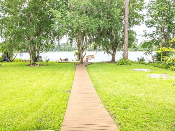 303 RILEY LAKE DRIVE, Other, FL 32640