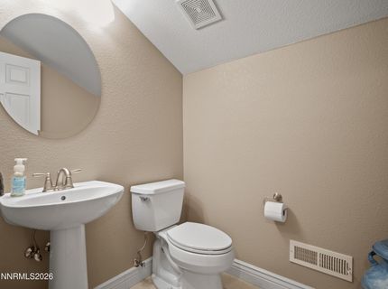 1379 Macenna Lane, Gardnerville, NV 89410 Photo