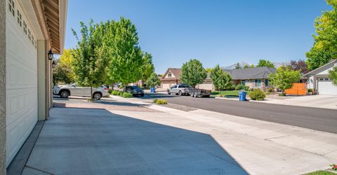 1379 Macenna Lane, Gardnerville, NV 89410 Photo
