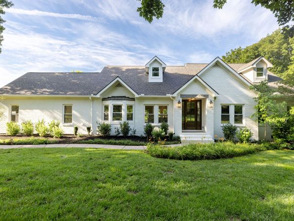 1403 Sneed Rd W, Franklin, TN 37069