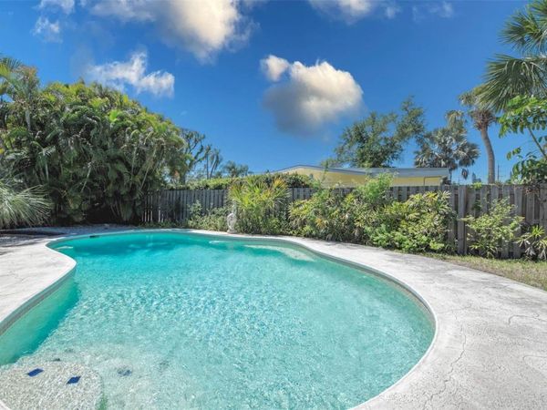 3217 RESTFUL LANE , SARASOTA, FL 34231