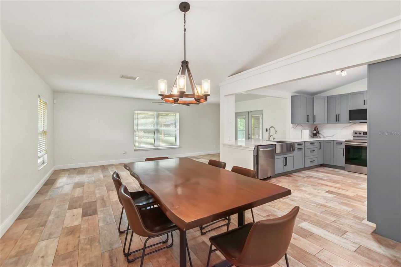 2735 NE 127th Place, Anthony, FL 32617 Photo
