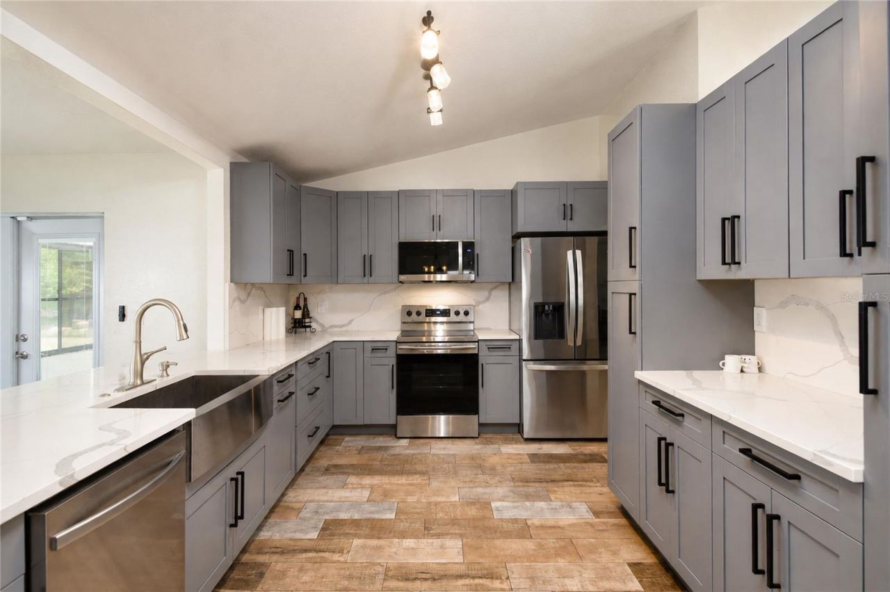 2735 NE 127th Place, Anthony, FL 32617 Photo