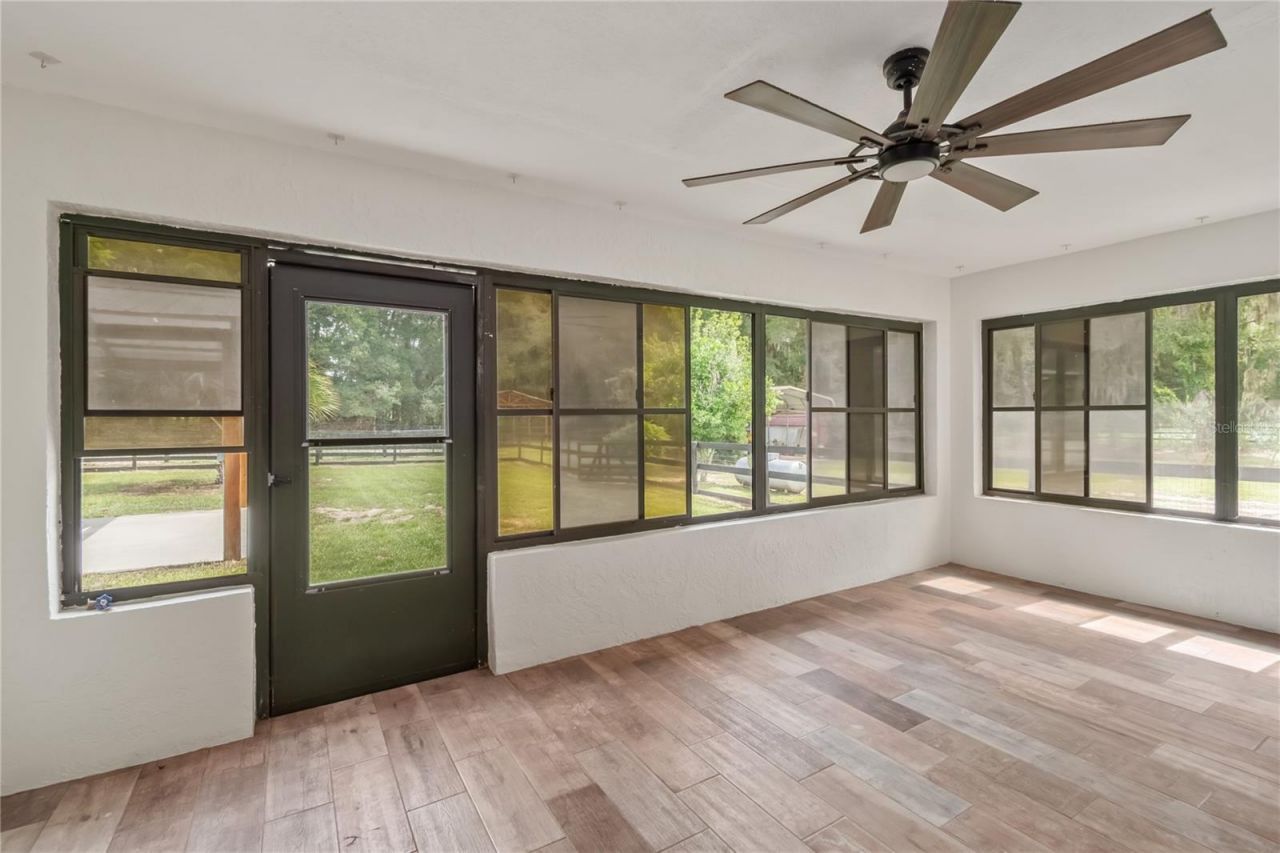 2735 NE 127th Place , Anthony, FL 32617 Photo