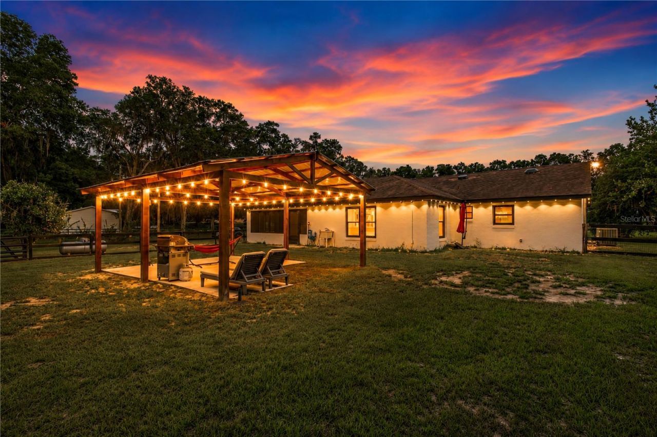 2735 NE 127th Place, Anthony, FL 32617 Photo