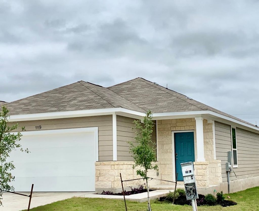 119 Wild Wind Cv, Jarrell, TX 76537 Main Photo