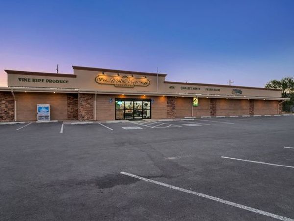 80 S BROADWAY ST W, Green River, UT 84525