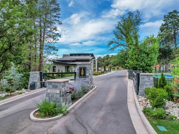 677 N HIDDEN HOLW , Unit 6, Farmington, UT 84025