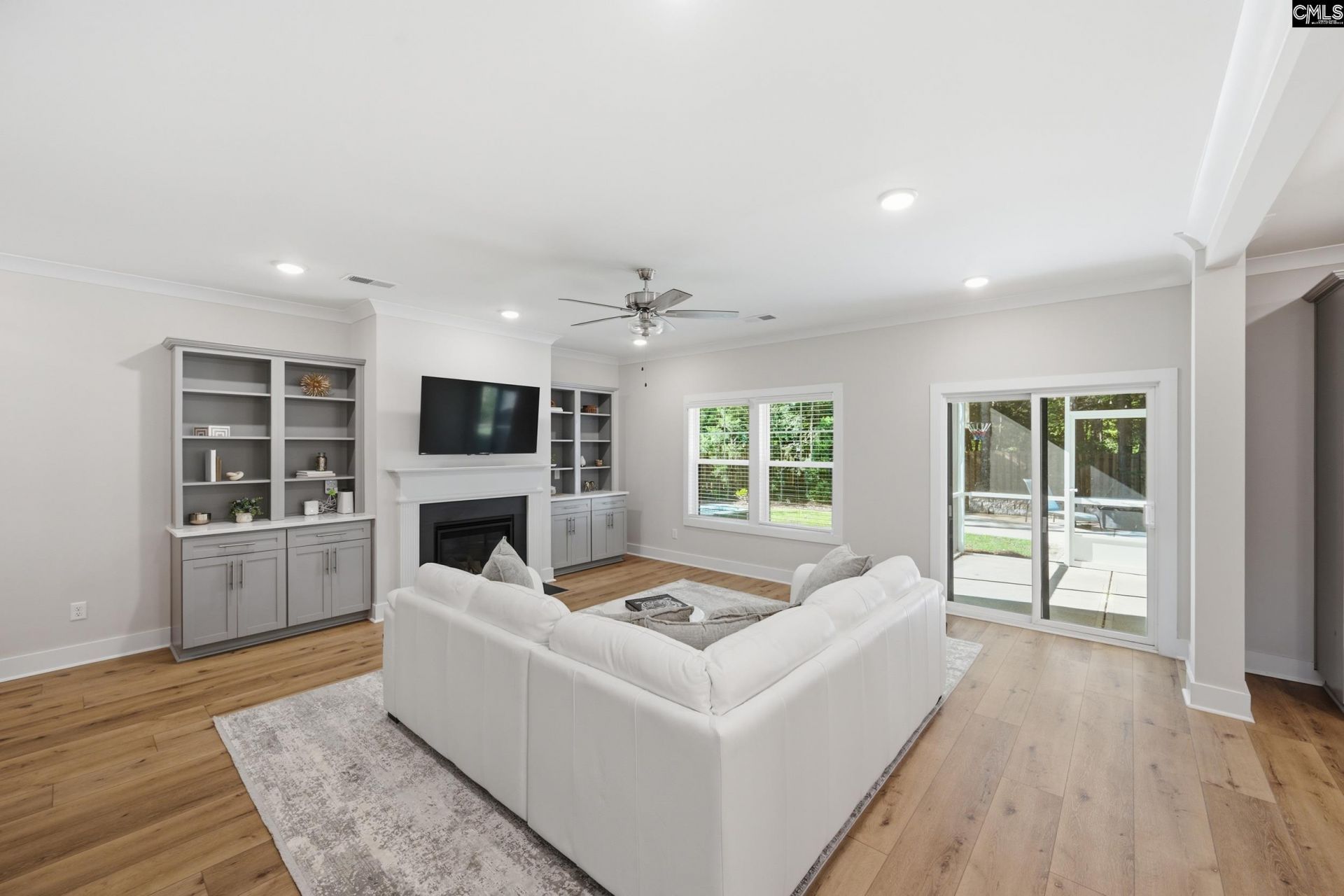 133 Collins Cove Drive  Photo 9