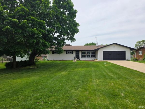 54141 Eastview Drive, Bristol, IN 46507