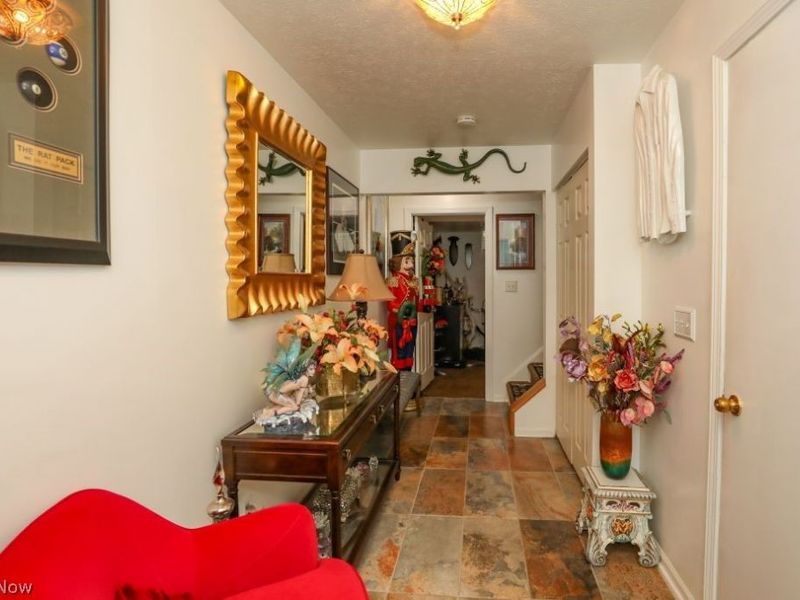 908 Bristol Lane, Streetsboro, OH 44241 Photo 12