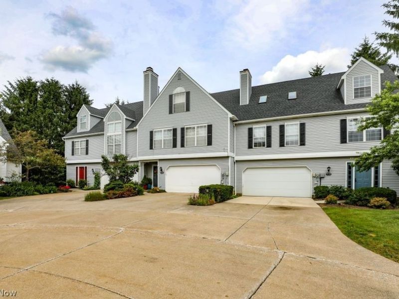 908 Bristol Lane, Streetsboro, OH 44241 Photo 5