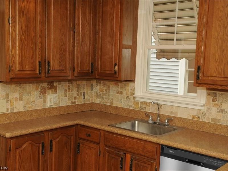 1158 Castleton Road, Cleveland Heights, OH 44121 Photo 10
