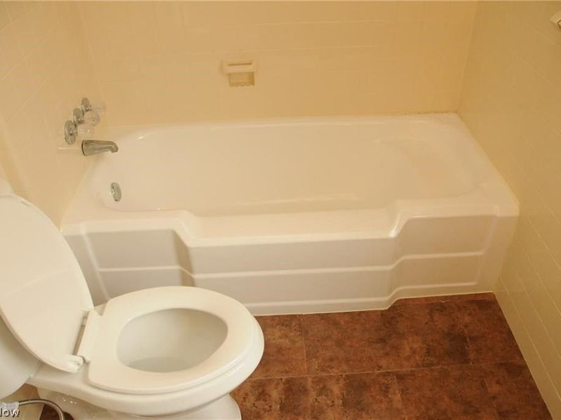 1158 Castleton Road, Cleveland Heights, OH 44121 Photo 23