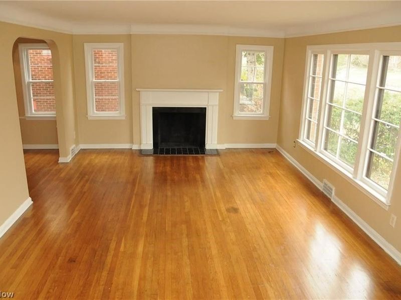 1158 Castleton Road, Cleveland Heights, OH 44121 Photo 4