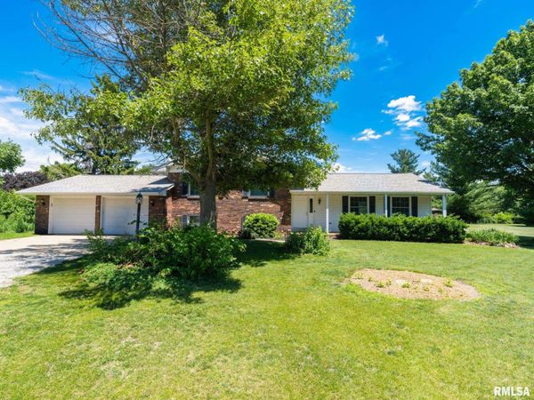 13426 BAYBERRY Court, Chillicothe, IL 61523