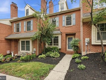 700 FARMINGTON AVENUE, Unit 4, POTTSTOWN, PA 19464