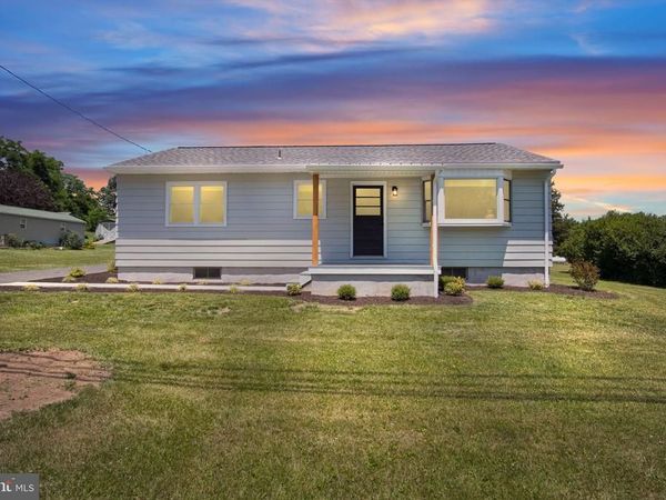 1125 TURNPIKE ROAD , ELIZABETHTOWN, PA 17022