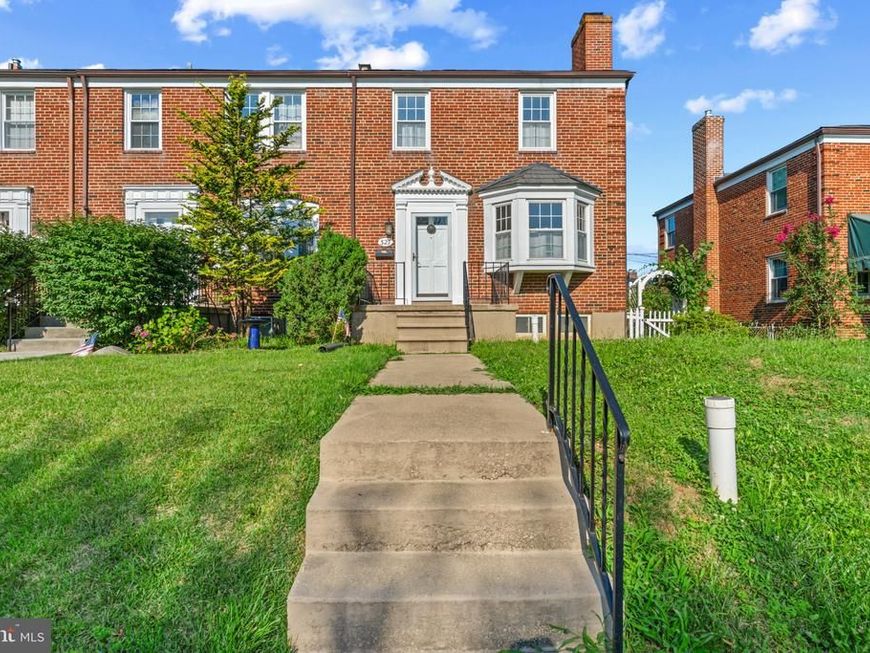 327 Stratford Road, Baltimore, MD 21228 Main Photo