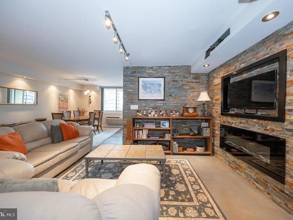 1919 CHESTNUT STREET , Unit 1919, PHILADELPHIA, PA 19103