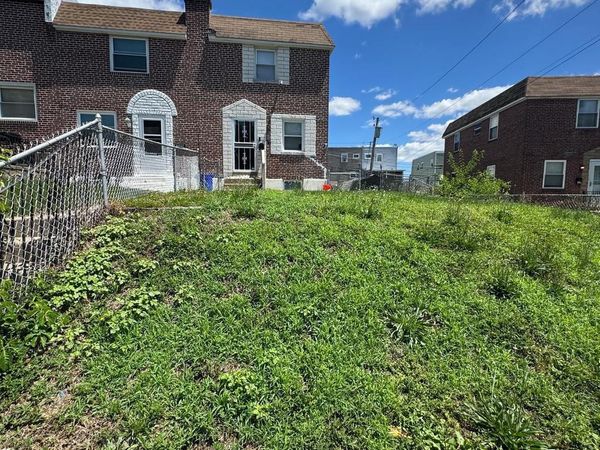 727 GRANT ROAD , FOLCROFT, PA 19032