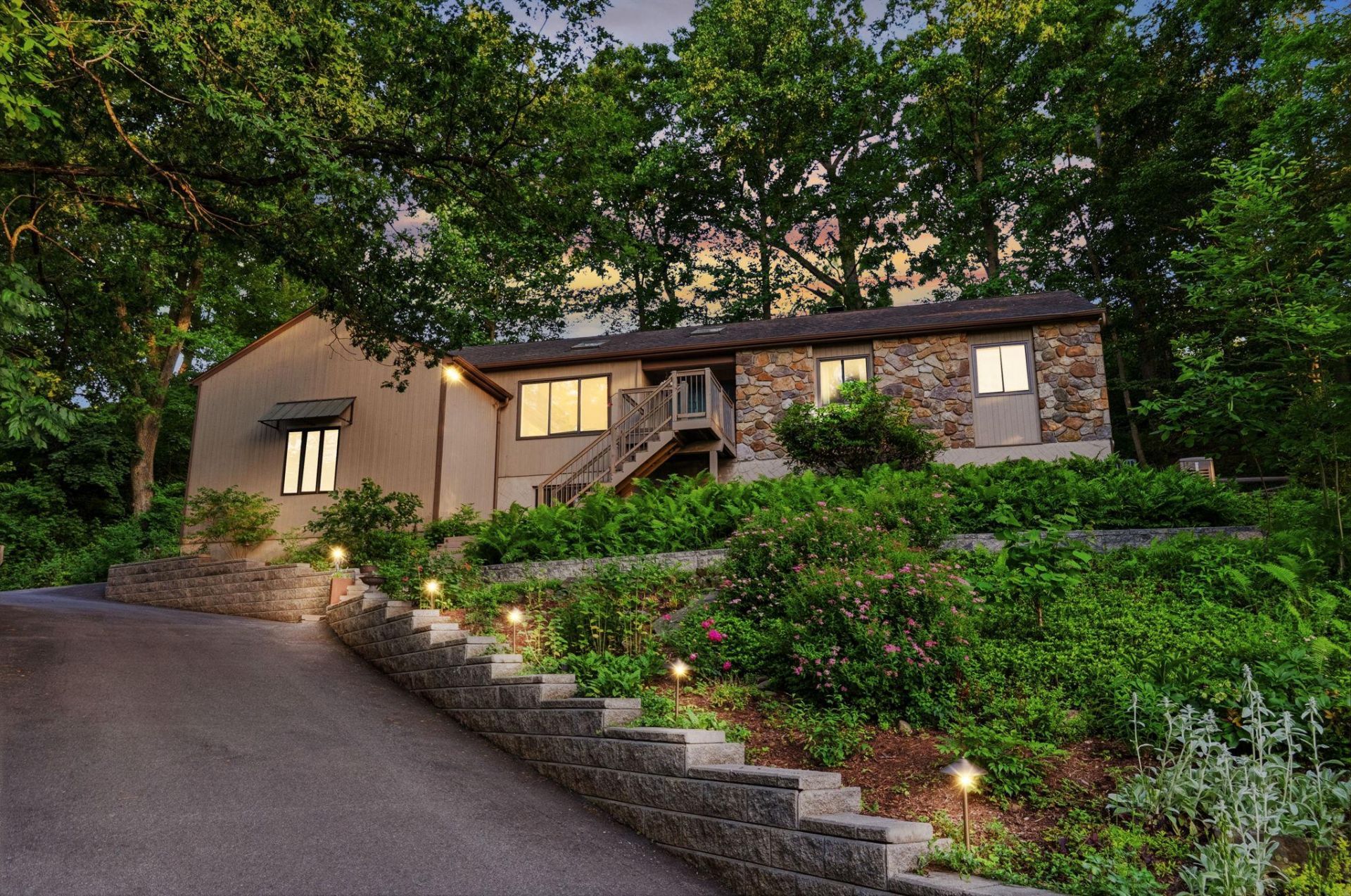 48 LOCUST FARM DRIVE, THORNTON, PA 19373